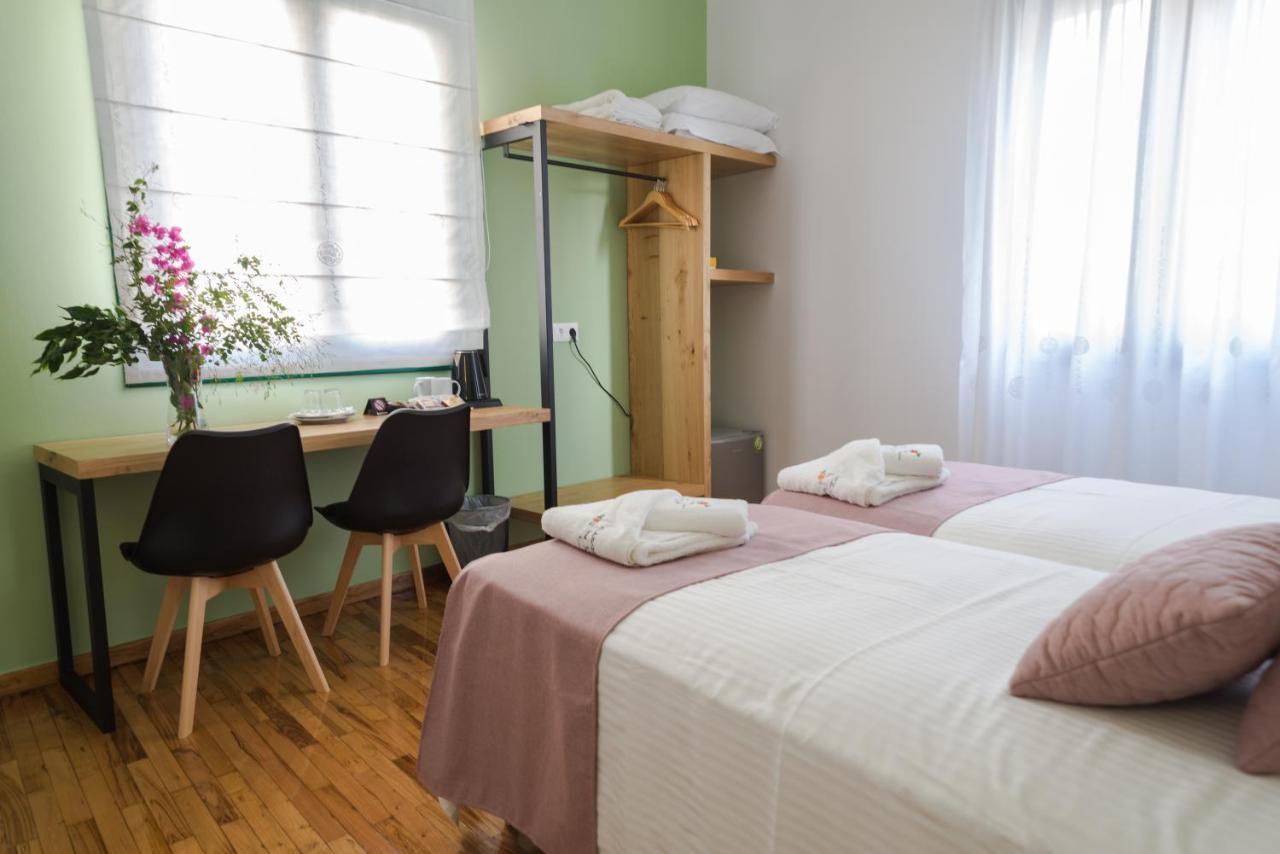 Neratzia Rooms Athens Exterior photo